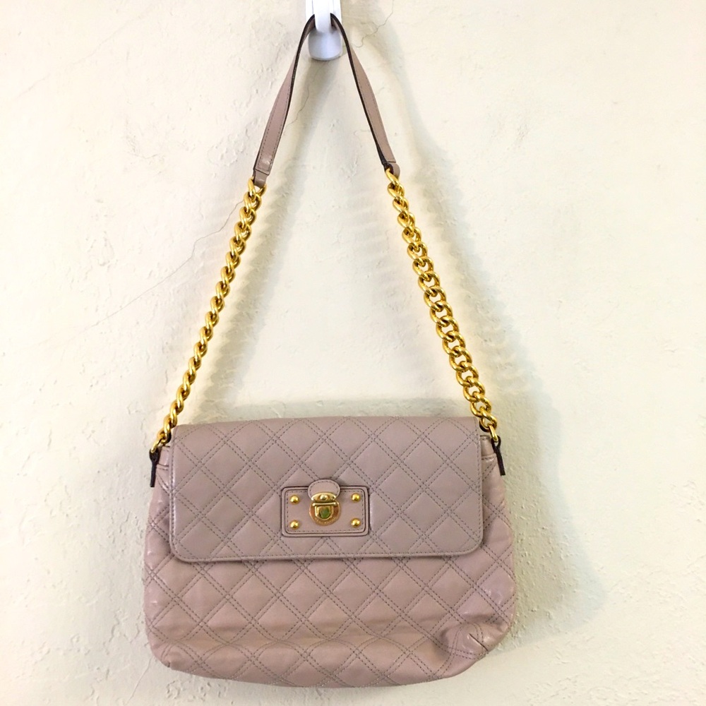 Marc Jacobs Leather Diamond Quilted Chainlink Strap Shoulder Handbag Purse Beige